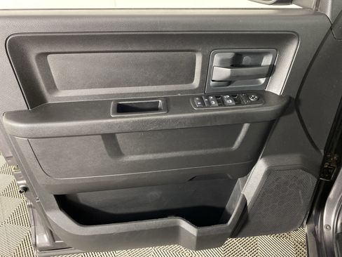 Used 2015 RAM 1500 Express AWD/4WD image 10