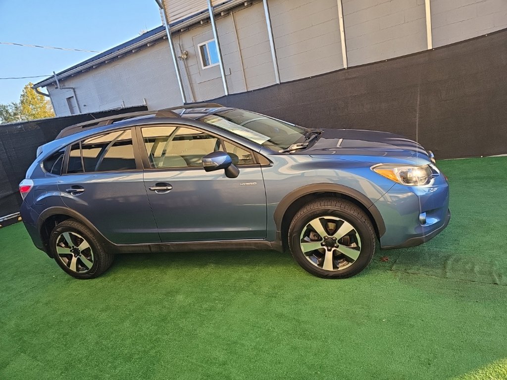 Used 2015 Subaru Crosstrek 2.0i Premium w/ Popular Package #1 AWD/4WD image 2