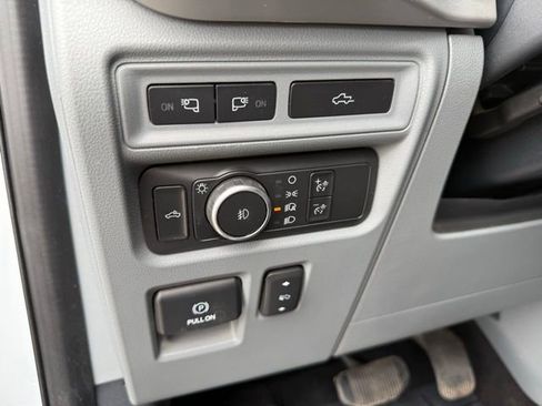 Certified 2022 Ford F150 XLT w/ Equipment Group 302A High image 13