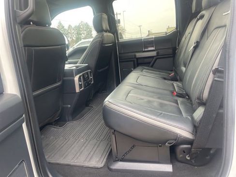 Used 2022 Ford F450 Platinum w/ FX4 Off-Road Package AWD/4WD image 10