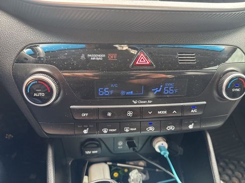 Used 2019 Hyundai Tucson SEL AWD/4WD image 12