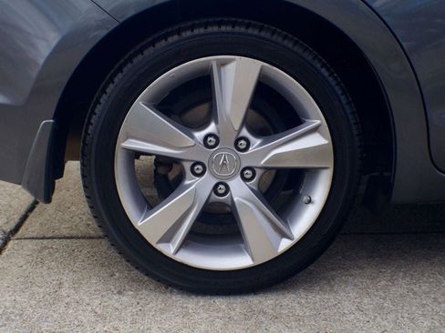 Used 2014 Acura ILX w/ Premium Package image 40