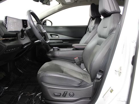 Used 2024 Nissan Ariya FWD image 24