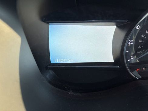 Certified 2017 Ford Explorer XLT w/ Equipment Group 202A image 6