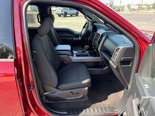 Used 2019 Ford F150 XLT w/ Equipment Group 302A Luxury AWD/4WD image 18