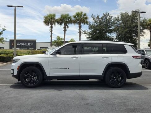 Used 2021 Jeep Grand Cherokee L Laredo AWD/4WD image 3