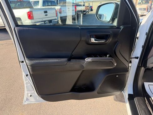 Used 2023 Toyota Tacoma TRD Sport w/ TRD Premium Sport Package image 12