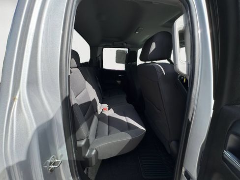 Used 2018 Chevrolet Silverado 2500 LT w/ LT Convenience Package AWD/4WD image 9