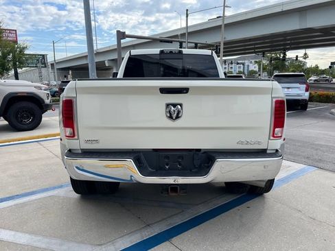 Used 2017 RAM 3500 Laramie AWD/4WD image 4