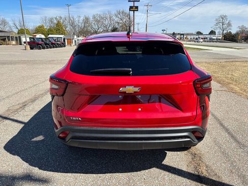 New 2026 Chevrolet Trax LS w/ Driver Confidence Package image 5