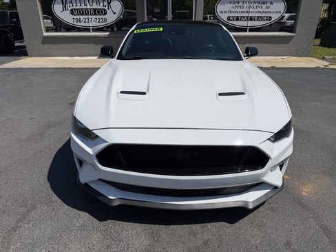 Used 2021 Ford Mustang GT Premium w/ Black Accent Package RWD image 9