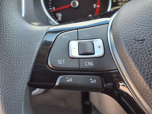 Used 2018 Volkswagen Jetta S FWD image 17