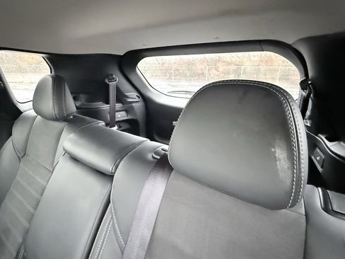 Used 2024 Mitsubishi Outlander SE image 30