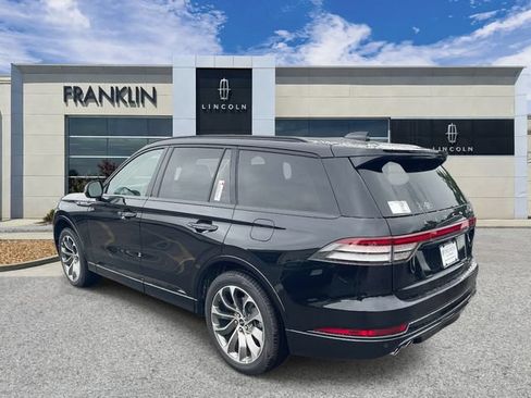 New 2026 Lincoln Aviator AWD image 5