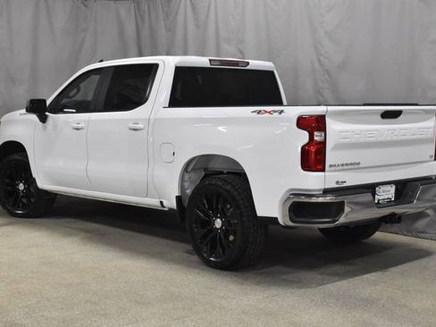 Used 2025 Chevrolet Silverado 1500 LT image 7