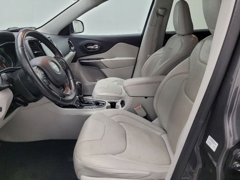 Used 2019 Jeep Cherokee Limited w/ Luxury Group image 17