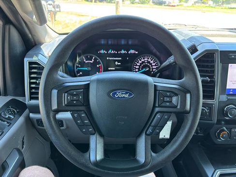 Used 2020 Ford F350 XLT w/ Camper Package AWD/4WD image 11