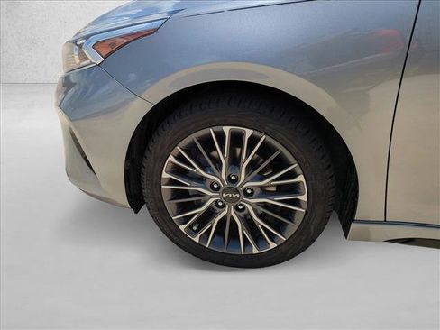 Used 2022 Kia Forte GT-Line w/ GT-Line Technology Package FWD image 23