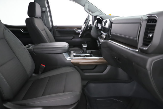 Used 2024 Chevrolet Silverado 1500 RST w/ Max Trailering Package AWD/4WD image 34