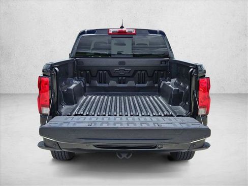 Used 2024 Chevrolet Colorado LT w/ LT Convenience Package RWD image 7