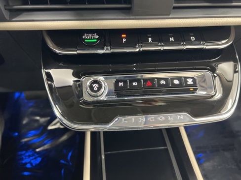 Certified 2025 Lincoln Corsair Reserve w/ Equipment Group 202A image 19