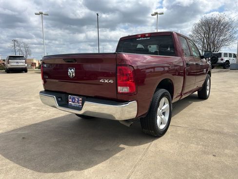 Used 2024 RAM 1500 Classic SLT image 5