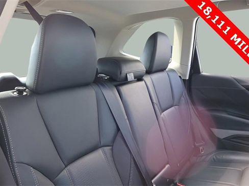 Used 2023 Subaru Forester Limited image 18