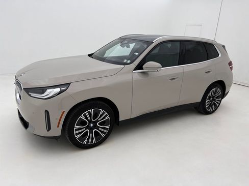 Certified 2025 BMW X3 xDrive30i w/ Premium Package image 5