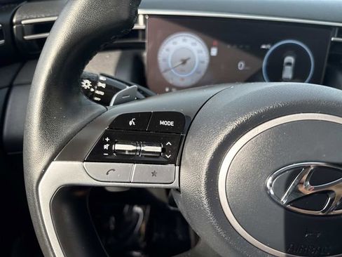 Certified 2022 Hyundai Tucson Limited w/ Cargo Package image 31