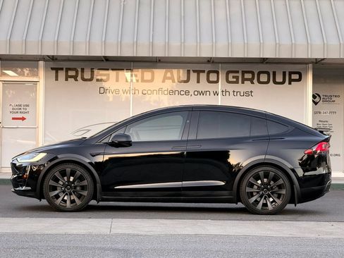Used 2018 Tesla Model X 75D AWD/4WD image 6
