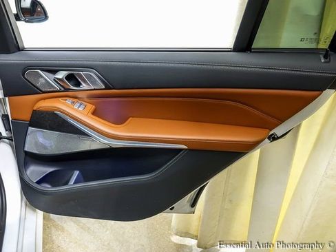 Used 2025 BMW ALPINA XB7 image 35