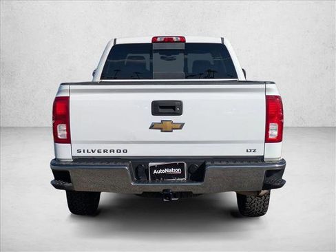 Used 2018 Chevrolet Silverado 1500 LTZ image 7