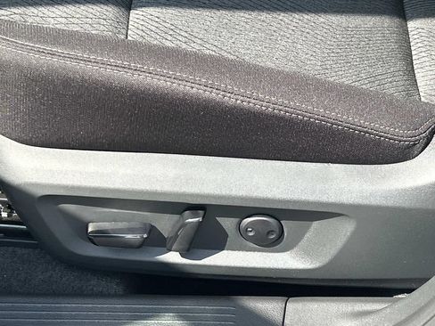 New 2026 Nissan Rogue SV AWD/4WD image 16