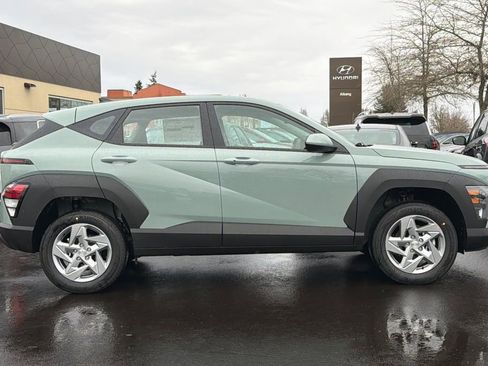 New 2026 Hyundai Kona SE image 4