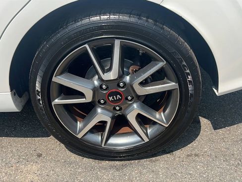Used 2021 Kia Soul GT-Line FWD image 11