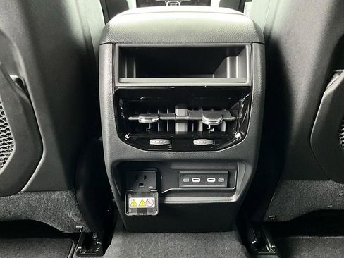 New 2026 Jeep Grand Cherokee Altitude AWD/4WD image 30