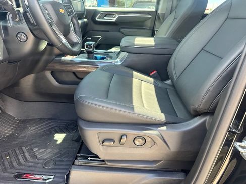 Used 2026 Chevrolet Silverado 1500 LTZ w/ LTZ Premium Package AWD/4WD image 21