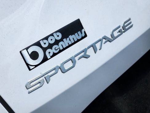 Used 2024 Kia Sportage SX AWD/4WD image 31