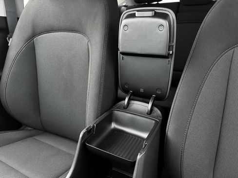 New 2025 Hyundai Kona SEL image 18