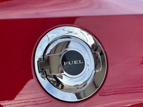 Used 2016 Dodge Challenger SXT w/ Super Sport Group (SS/T) image 9