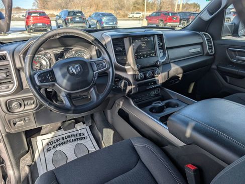 Used 2019 RAM 1500 Big Horn image 11