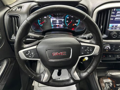 Used 2018 GMC Canyon SLE w/ SLE Convenience Package image 23