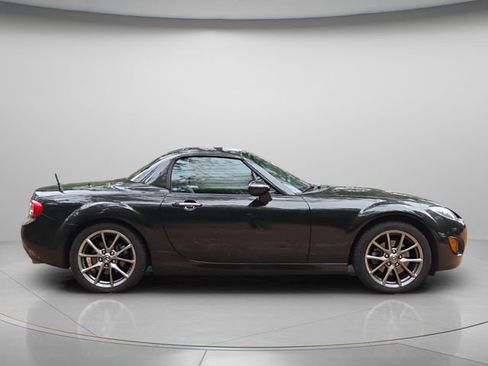 Used 2011 MAZDA MX-5 Miata Grand Touring RWD image 6