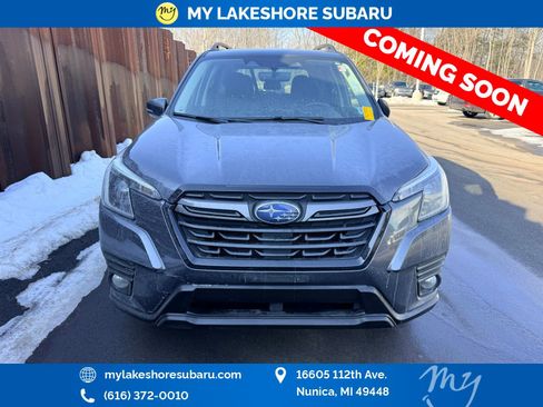 Used 2023 Subaru Forester Limited image 2