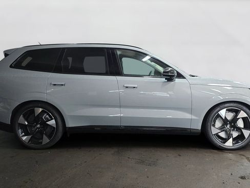 New 2025 Volvo EX90 Ultra image 4