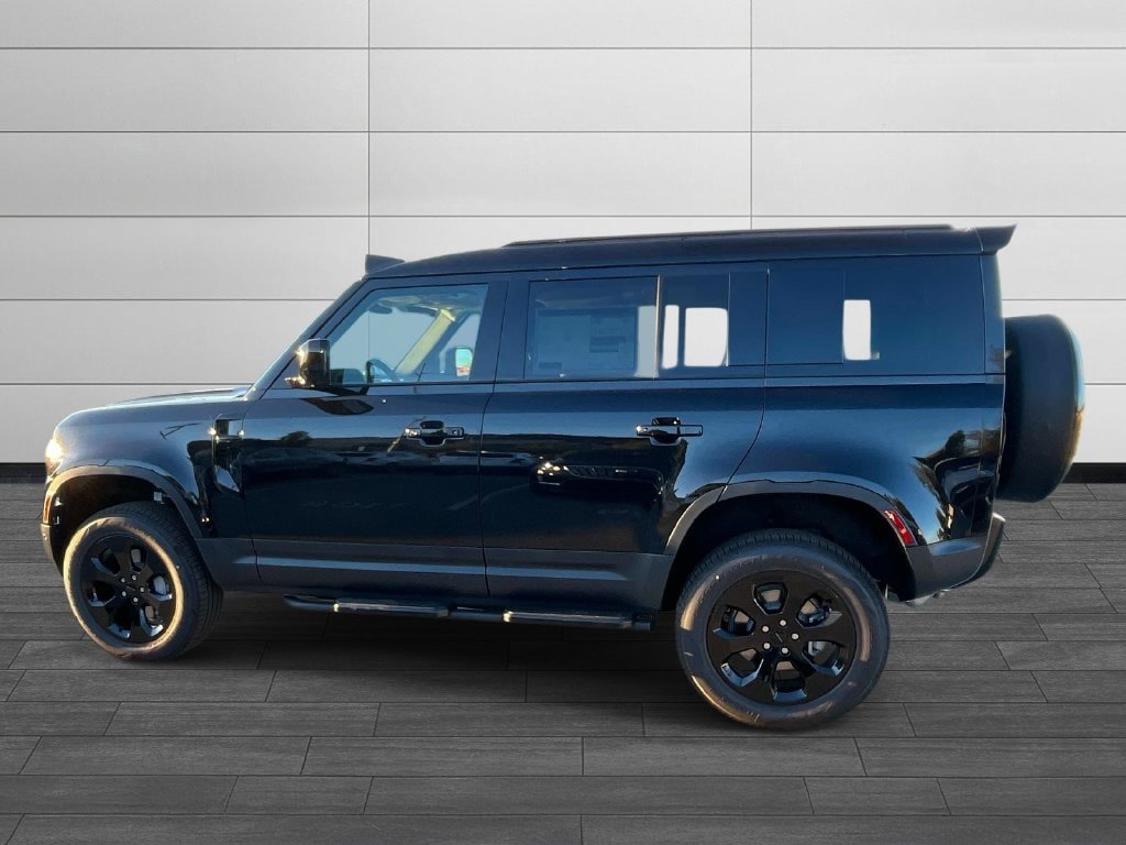 New 2026 Land Rover Defender 110 S AWD/4WD image 2