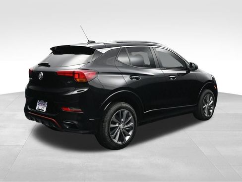Used 2022 Buick Encore GX Select w/ Sport Touring Package FWD image 5