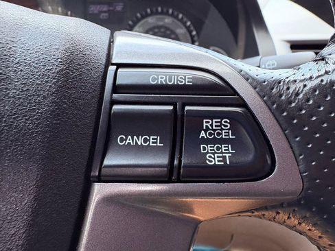 Used 2014 Honda Odyssey EX-L image 41