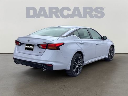 New 2025 Nissan Altima 2.5 SR w/ SR Premium Package image 7
