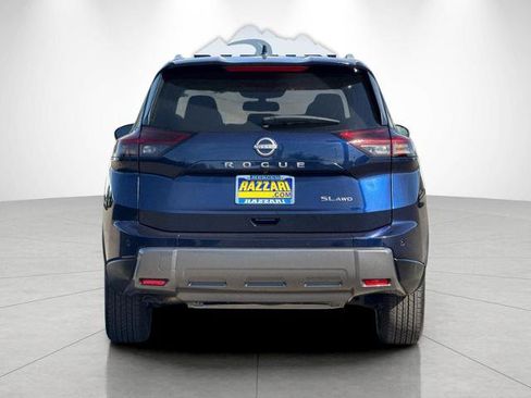 Used 2026 Nissan Rogue SL AWD/4WD image 4